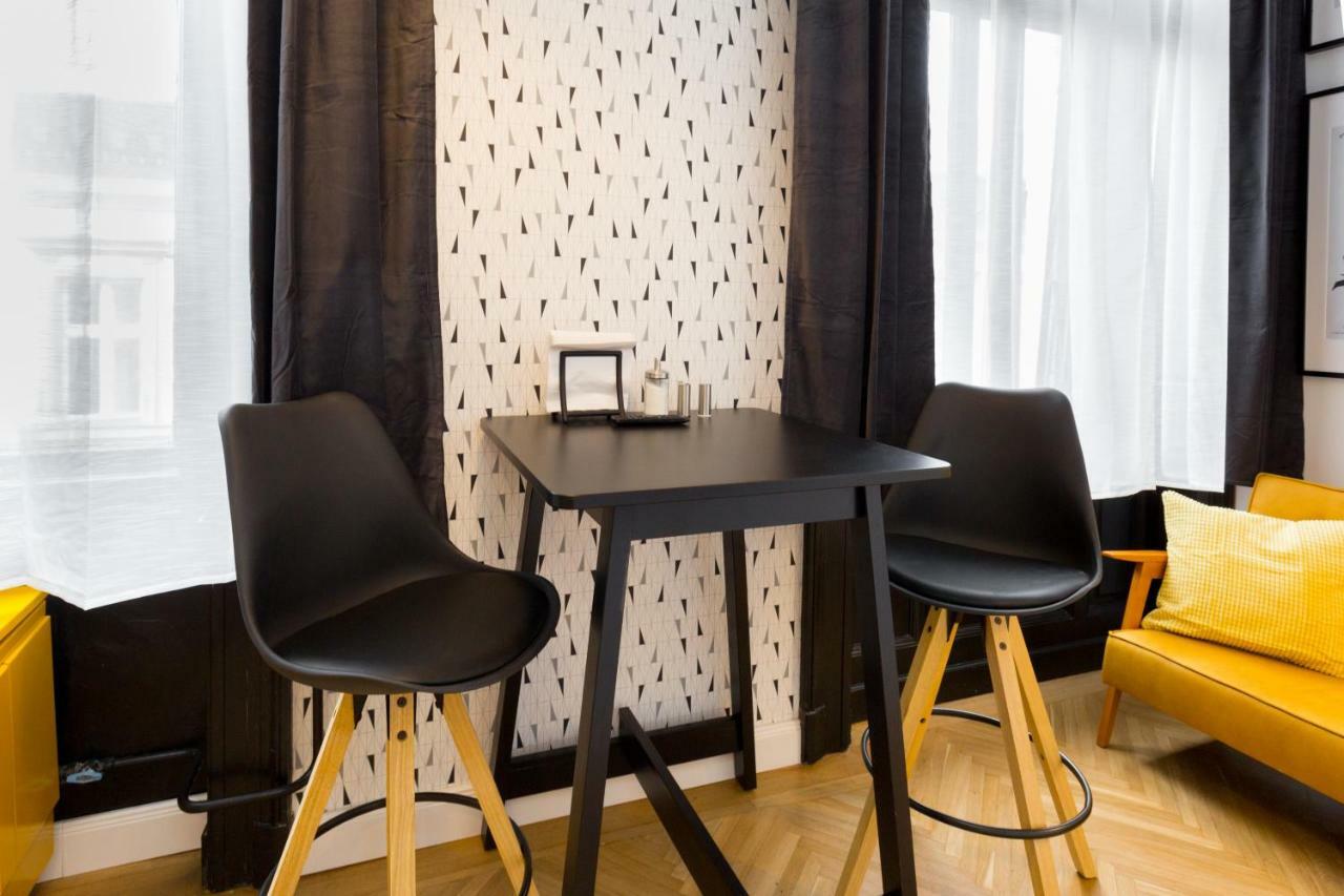 Leah Studios Budapest Bagian luar foto